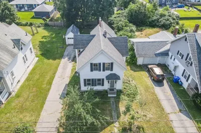 7 Everett St