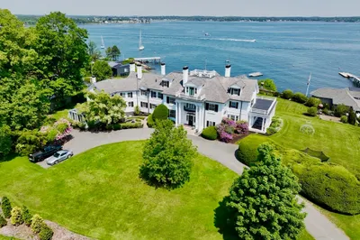 4 Broadmere Way