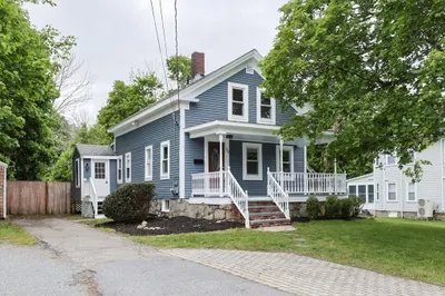 564 Main St 1
