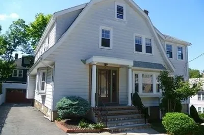 17 Cufflin St #2 1