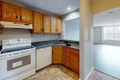 24 South St #36