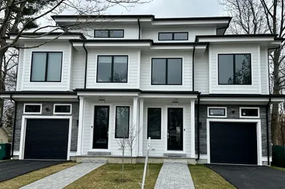 12 Hanson Road #12