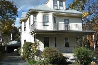 67 Mount Vernon St #1