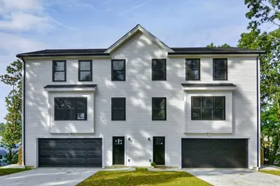27 Milton St