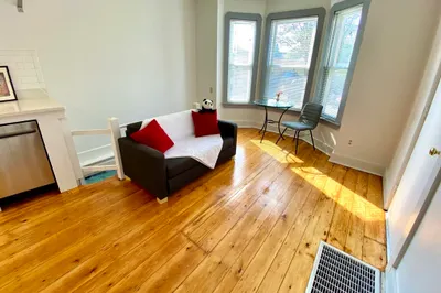 32 Fairmont Ave #1F 1