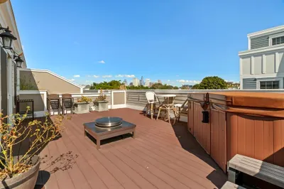 161 Tudor Street #4A 1