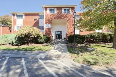 3 Dailey Street #J 1