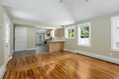 14-16 Bartlett Ave #16 1
