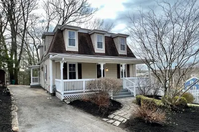 17 Fairview St #1 1