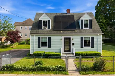 322 Harwich St 1