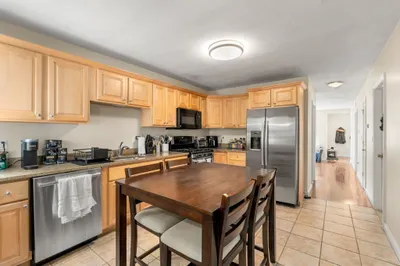 93 Kilsyth Road #3