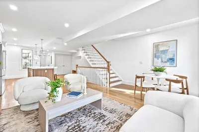 12 Prospect St #2