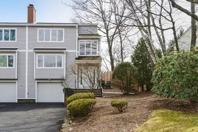 15 Edward Drive #15 1