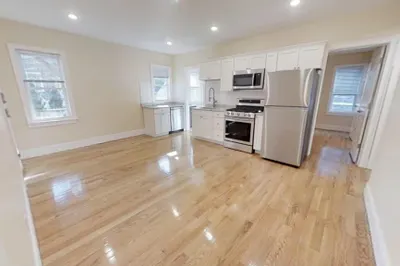 30 Cambridge Ter #2