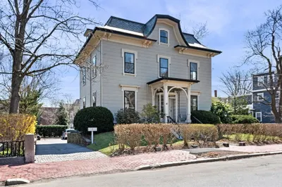4 Maple Avenue #4 1