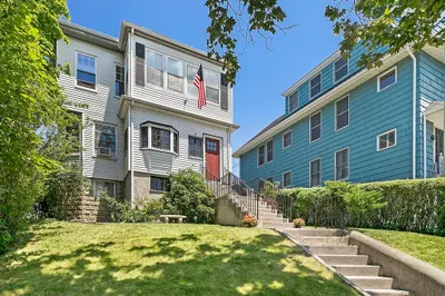 723-725 Fellsway #2 1