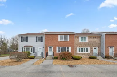 11 Highcrest Park #11 1