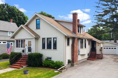 73 Chestnut St 1