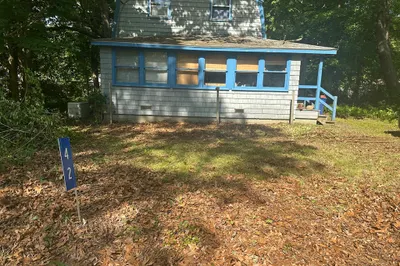 42 Brandt Beach Ave 1