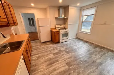 10 Stickney Ave #3 1