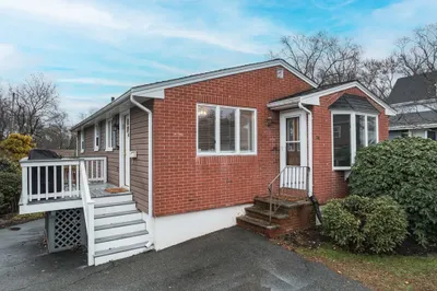 26 Granite St