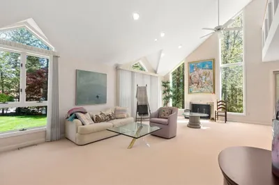60 Whisper Drive 1