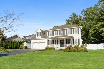 24 Ballard Ct 1