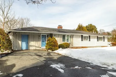 3 Heather Dr