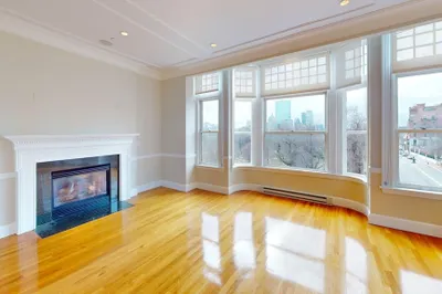 22 Beacon St #3