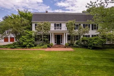 675 Bay Road 1