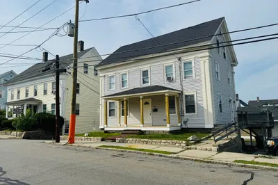 48 S Bow St 1