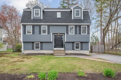 3 Brattle Street