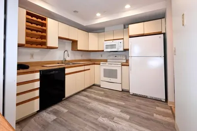 1850 Beacon St #502