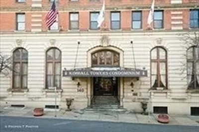 140 Chestnut St #202