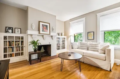 38 Linnaean St #8
