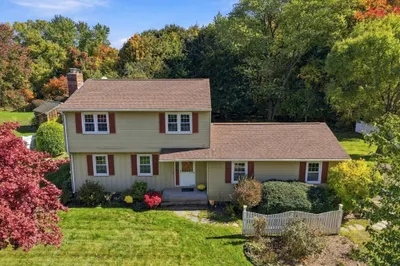 74 Havenhurst Rd 1