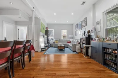 44 Mozart Street 1