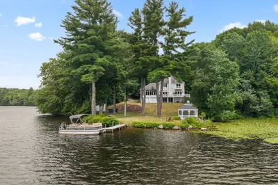 14 Demond Pond Row 1
