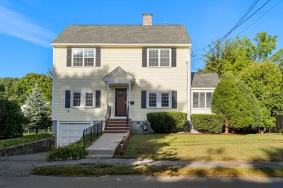 31 Rockmont Road 1