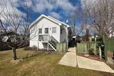 4 Newfield St 1