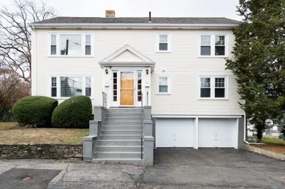 5 Mangano Court #1 1