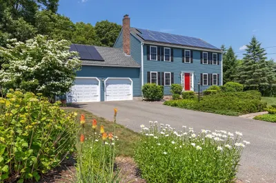 14 Metacomet Ln 1
