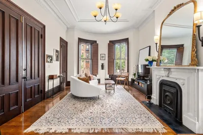 496 Columbus Ave #3