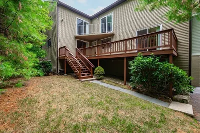 1 Captain Eames Cir #1