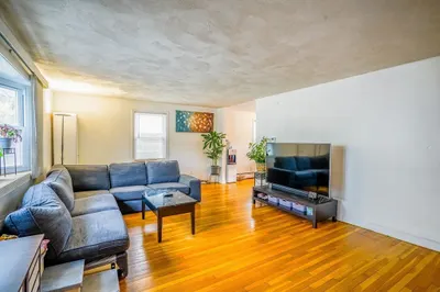 25 Parsons St #25