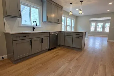 40 Lorna Rd #2 1