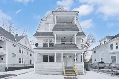 48-50 Dresden St 1