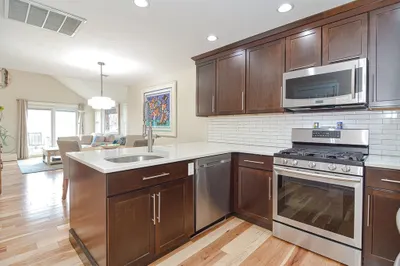 255 Allerton Commons #255