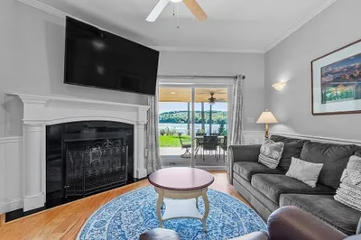 164 South AshBurnham Road #B
