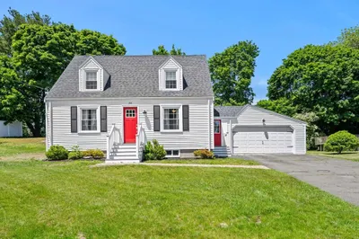 106 Conant St